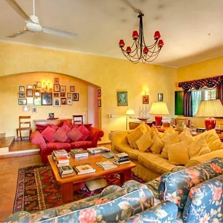 Villa Guia Sleeps 10 Pool Air Con Wifi *